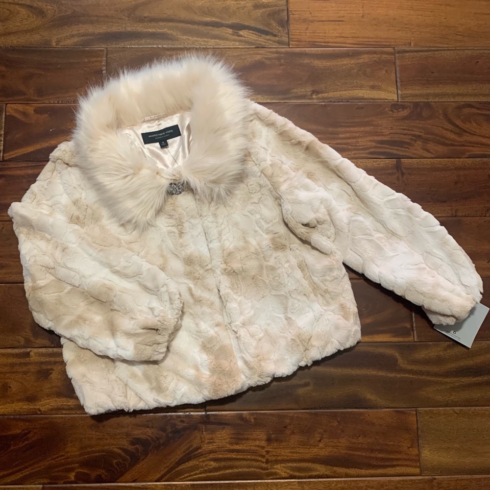 NEW Marc New York Womens Size Medium Faux Fur Jacket 2 Tone Embellished Brooch
